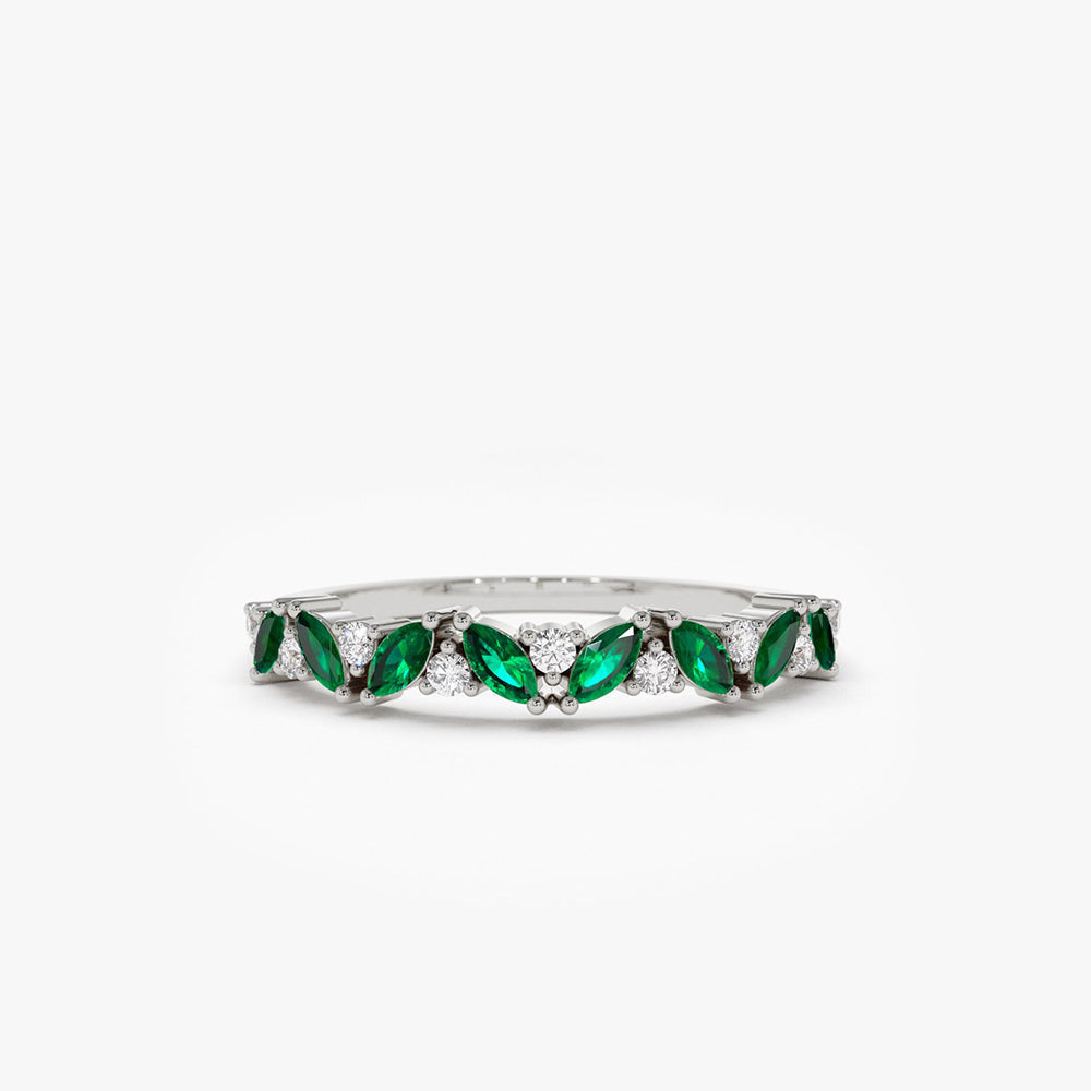 OBFJ1789 - 14k Slanted Emerald and Round Diamond Ring 5