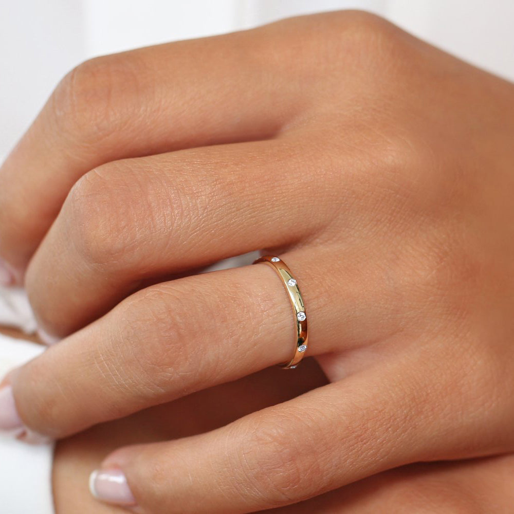 OBFJ1802 - 14K Burnish Set Diamond Wedding Ring 3