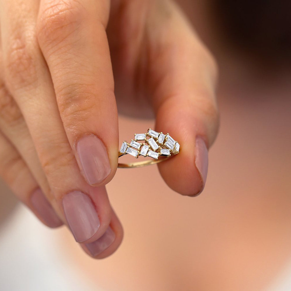 OBFJ1782 - 14k Baguette Diamond Cluster Ring 7