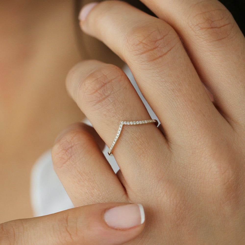 OBFJ2021 - 14K Gold Diamond Chevron Ring 2