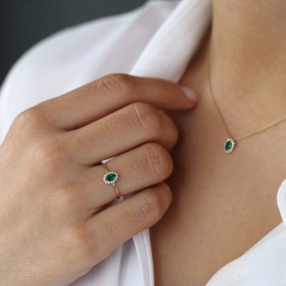 OBFJ2054 - 14k Emerald Ring with Halo Diamonds 3