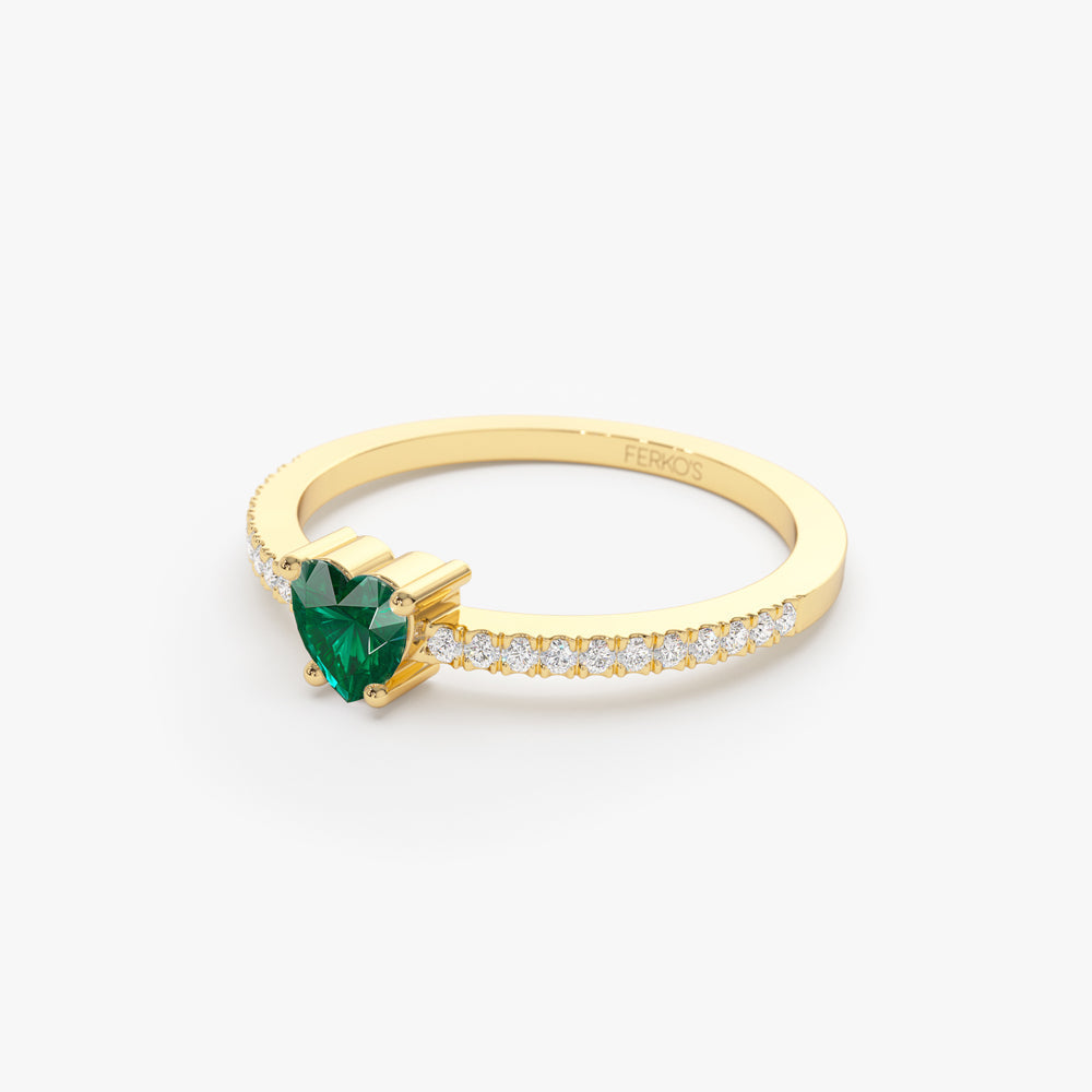 OBFJ2181 - 14k Heart-Shaped Emerald Ring 8