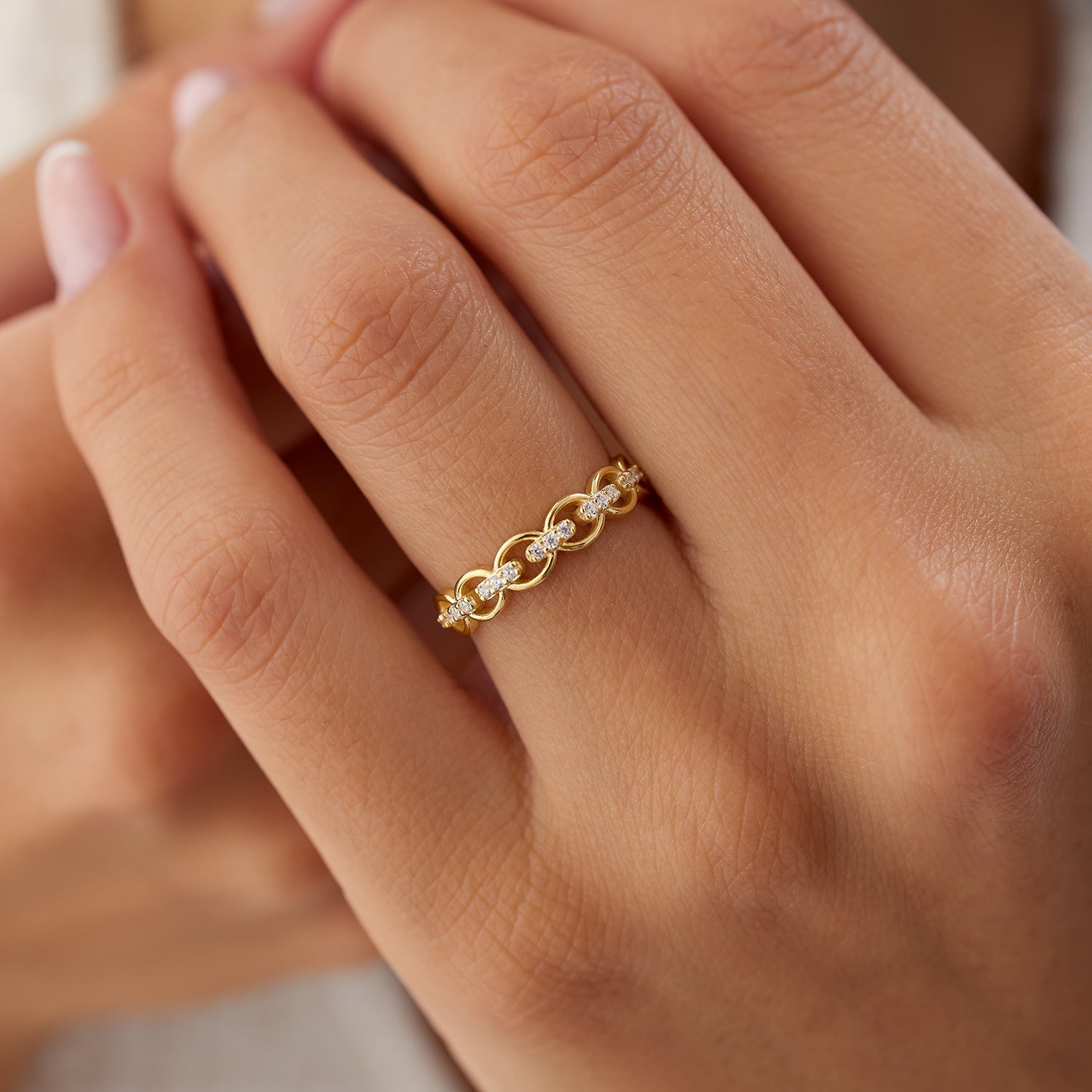 OBFJ1250 - 14k Gold Full Eternity Diamond Link Ring 2