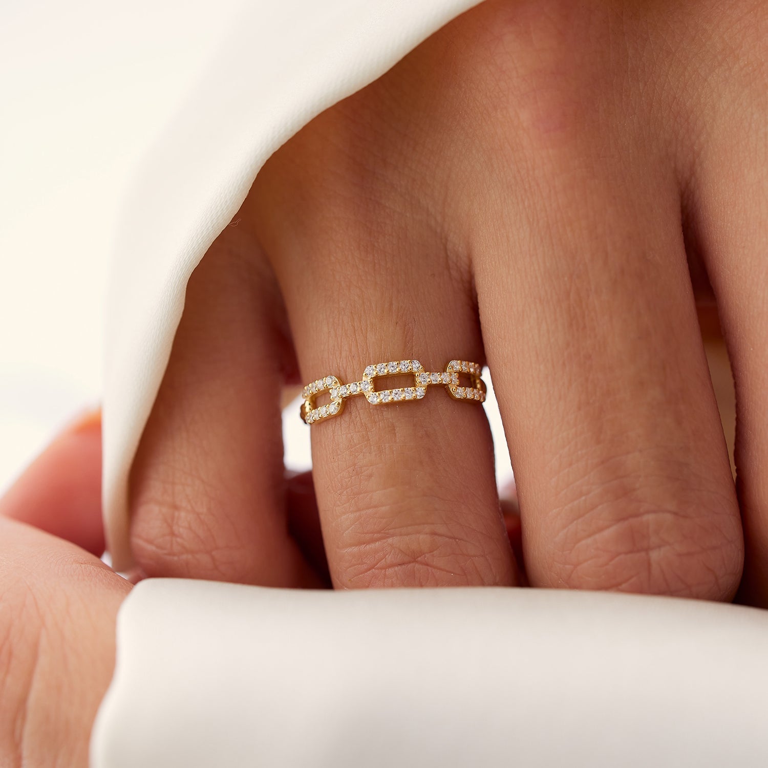 OBFJ1438 - 14k Chain Link Diamond Ring with Twisted Rope Band 3