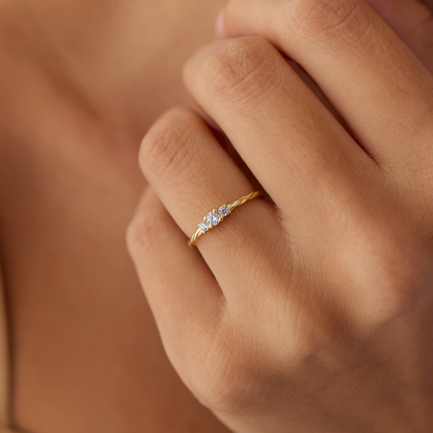 OBFJ1141 - 14k Gold Three Stone Dainty Diamond Twisted Ring 2