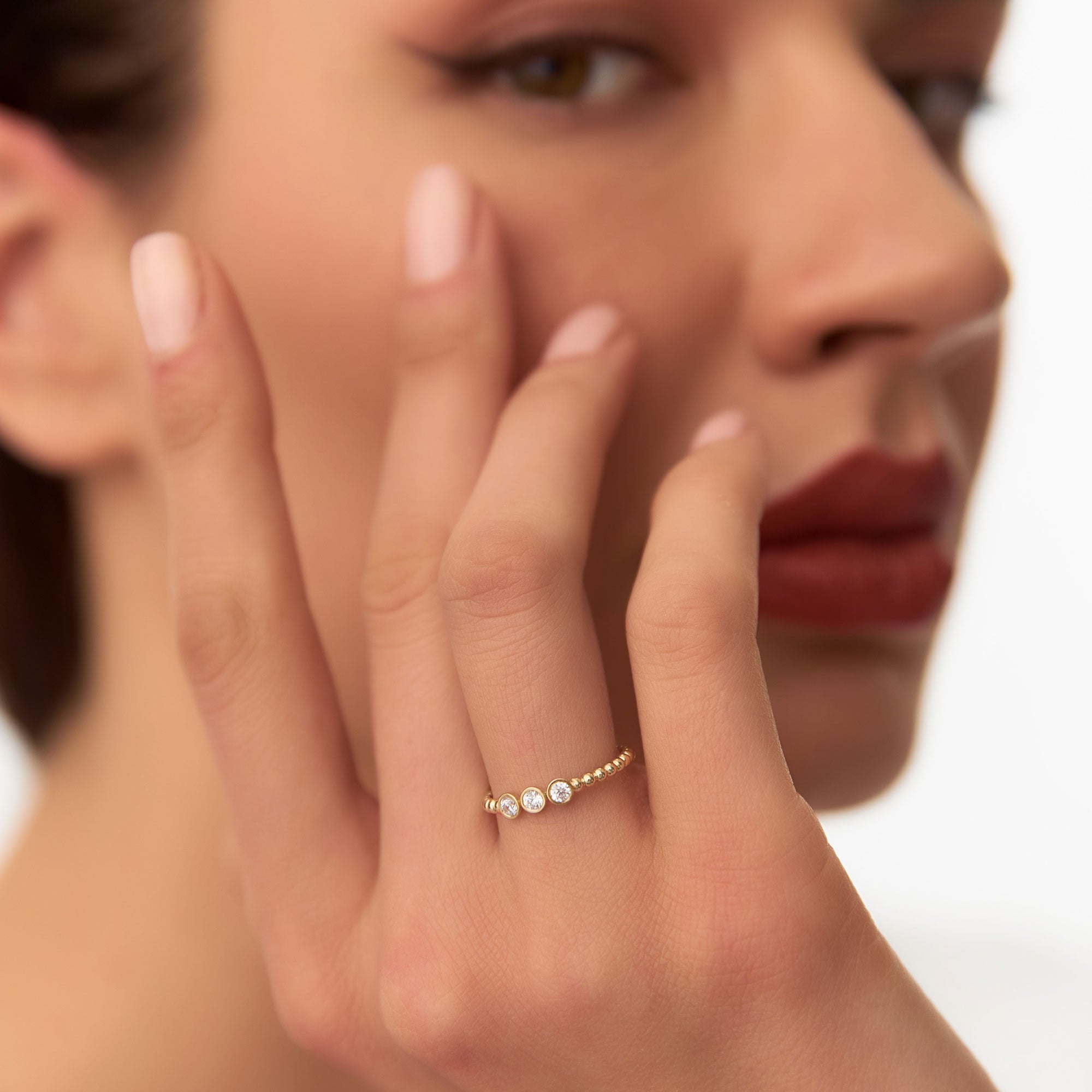 OBFJ1278 - 14k Beaded Three Stone Diamond Ring 4