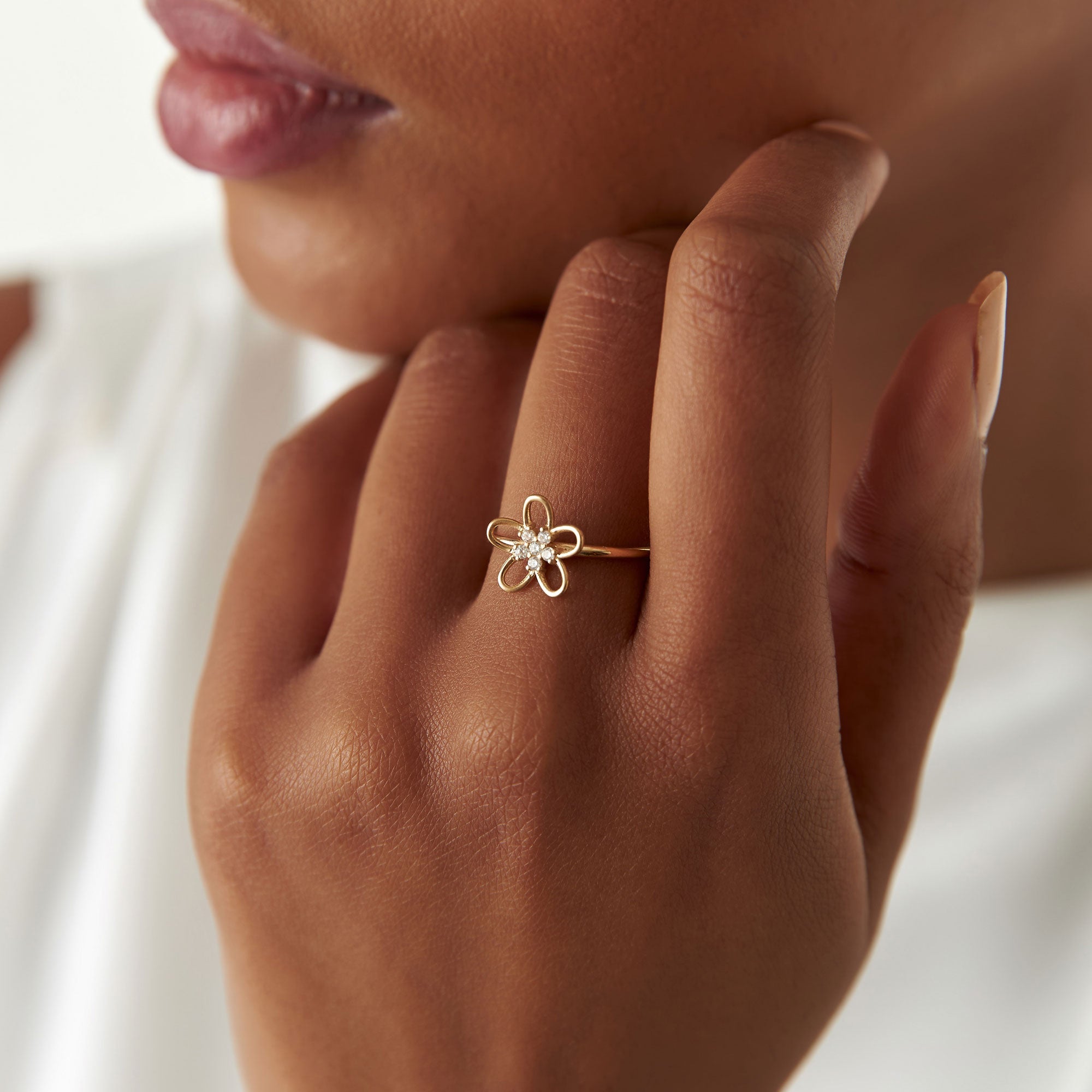 OBFJ1245 - 14k Diamond Flower Ring 2