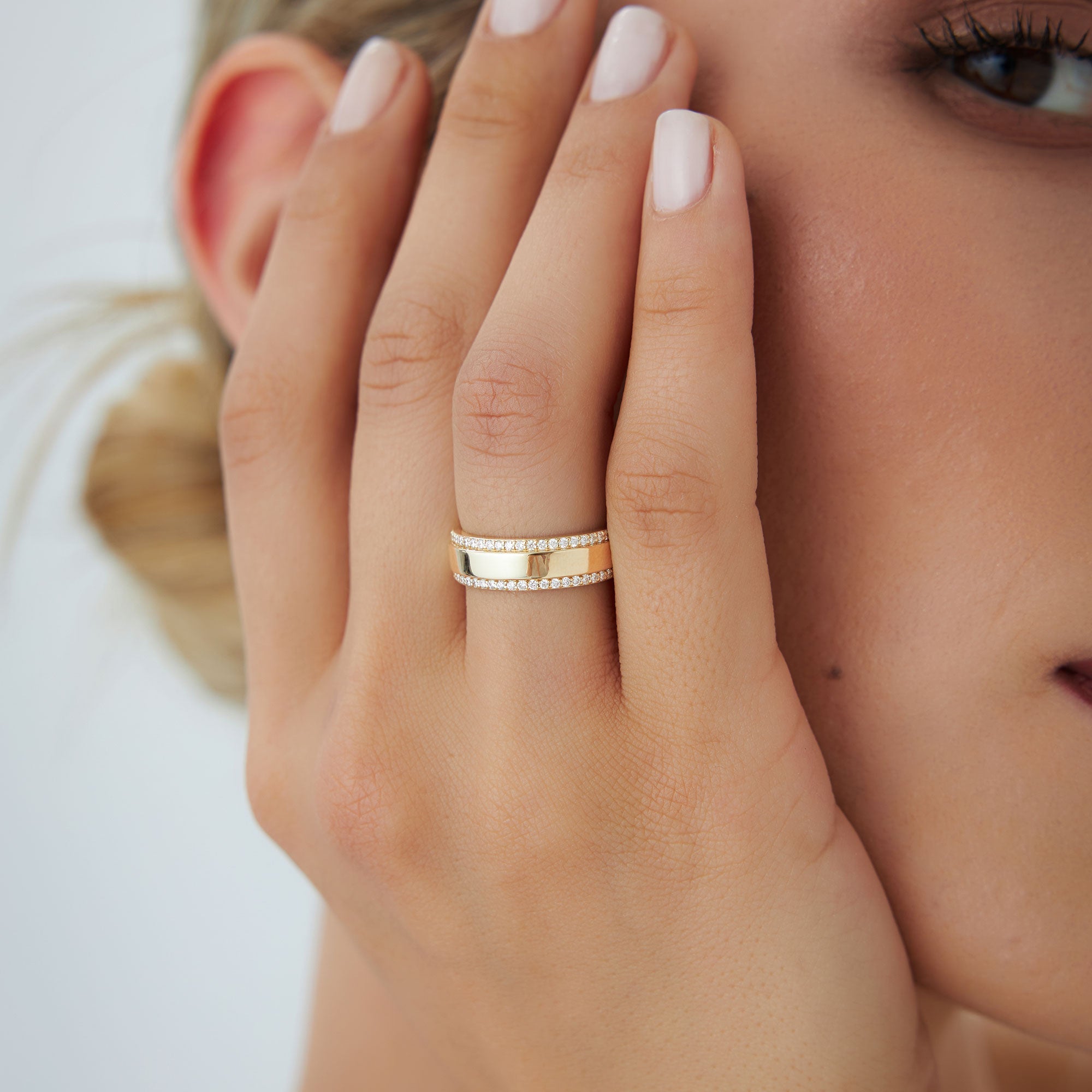 OBFJ1237 - 14k Diamond Diamond Edge Wedding Band 2