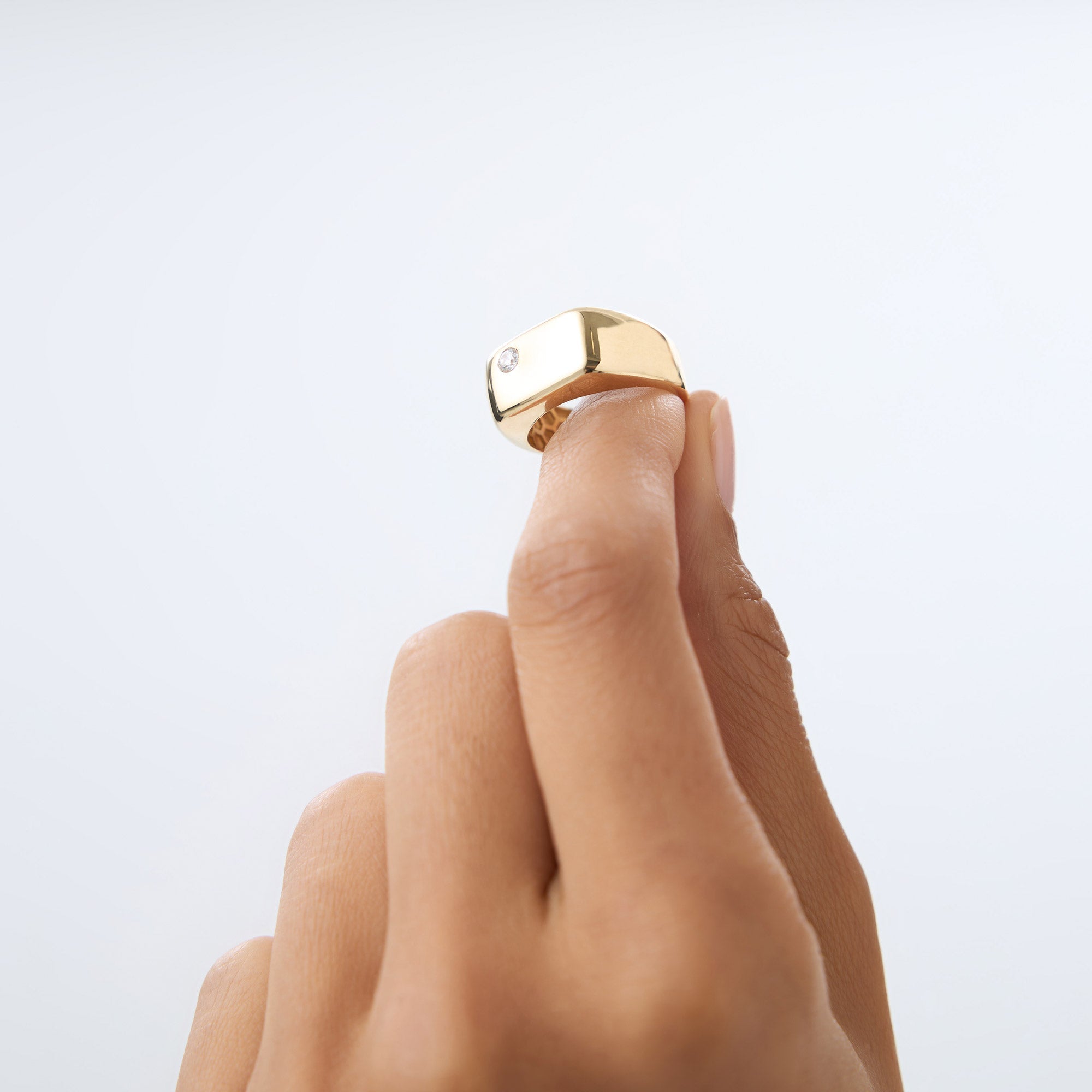OBFJ0958 - 14K Gold Rectangular Diamond Signet Ring 3