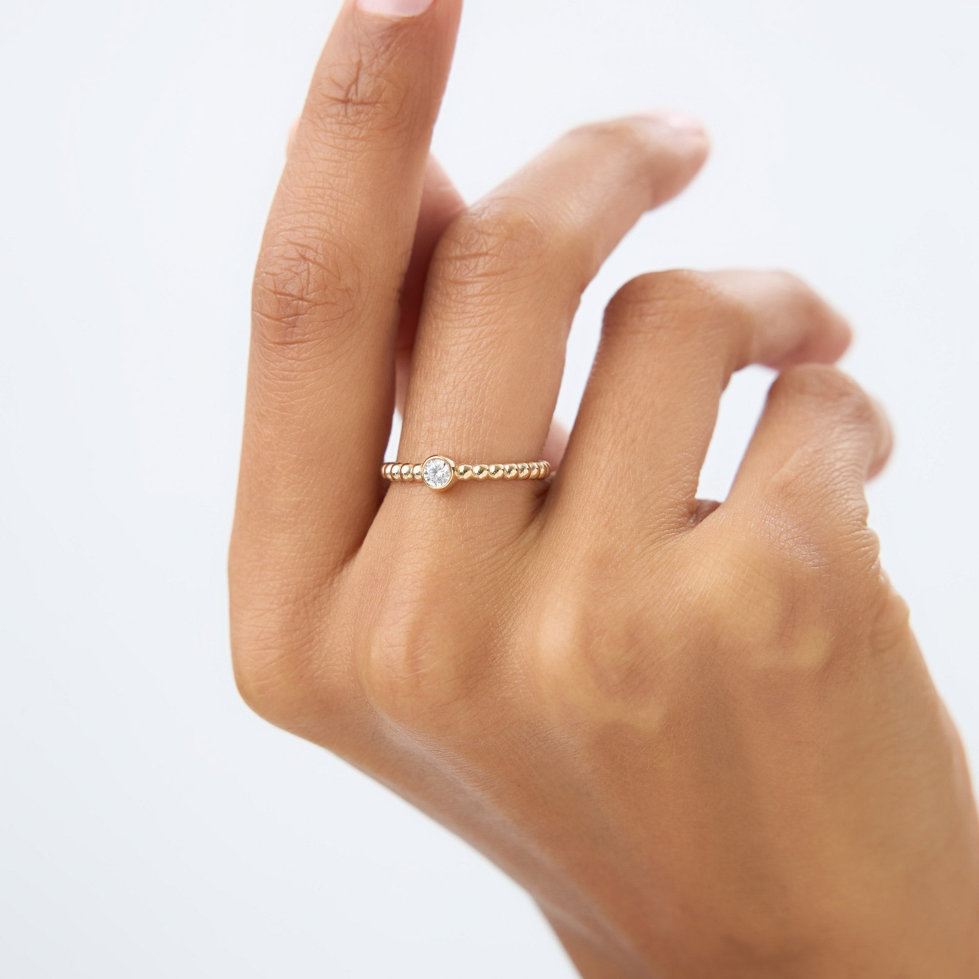 OBFJ0948 - 14K Gold Beaded Solitaire Diamond Bezel Ring 5