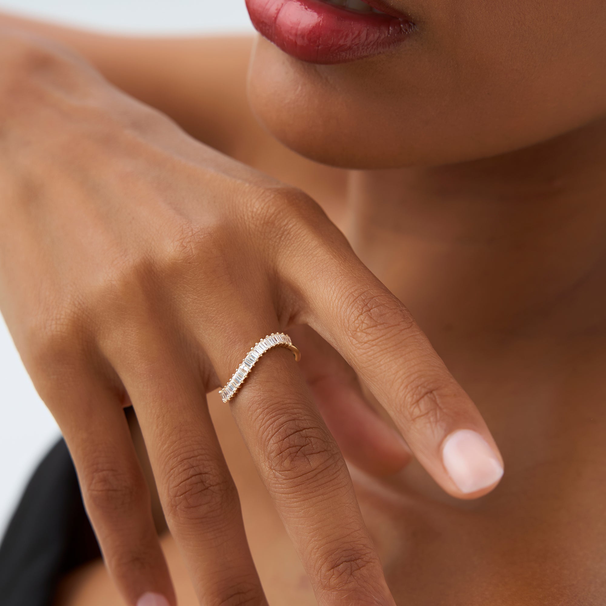 OBFJ0940 - 14k Unique Wave Design Baguette Diamond Ring 3