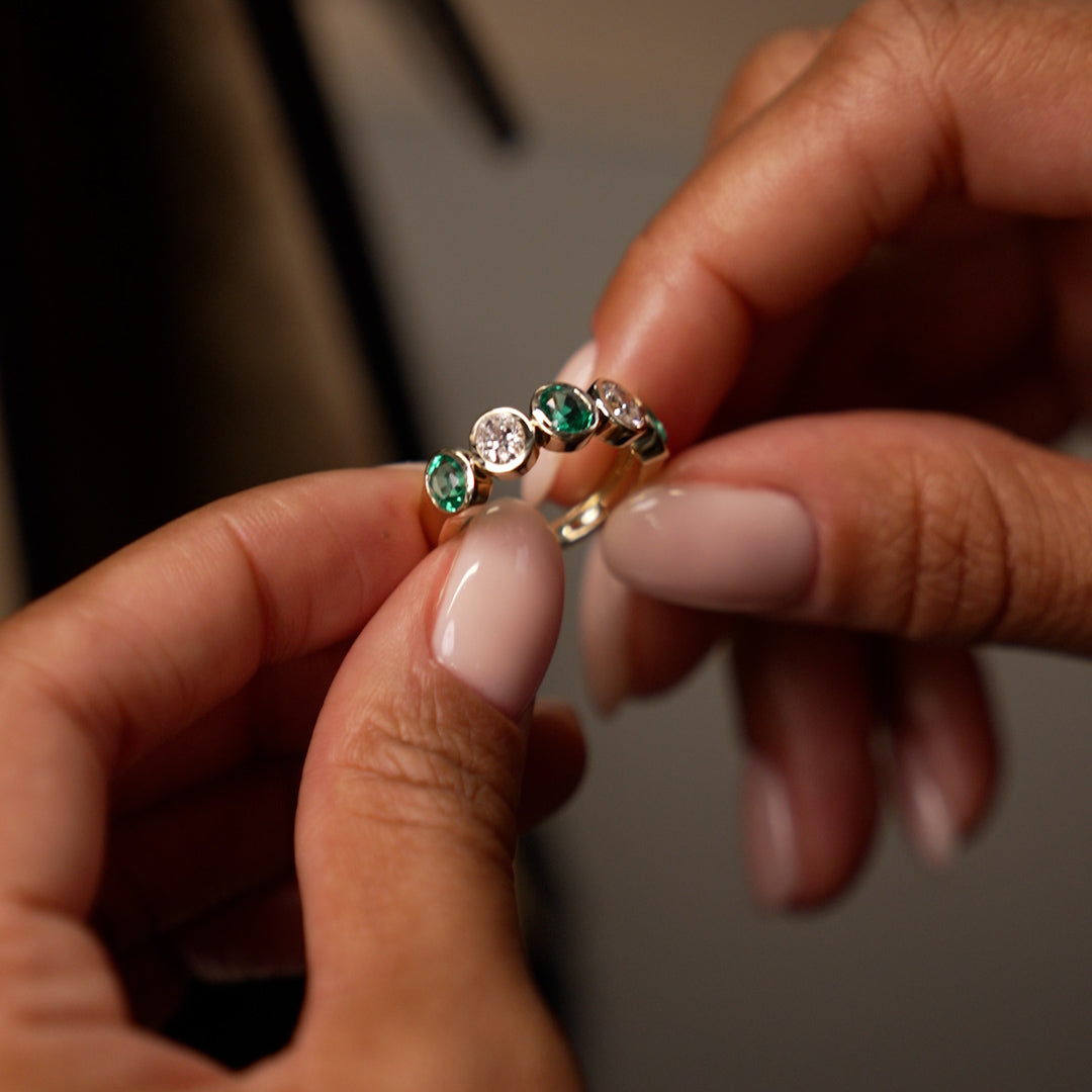 OBFJ0077 - 14K Gold Lab Grown Round Diamond and Emerald Anniversary Band 6