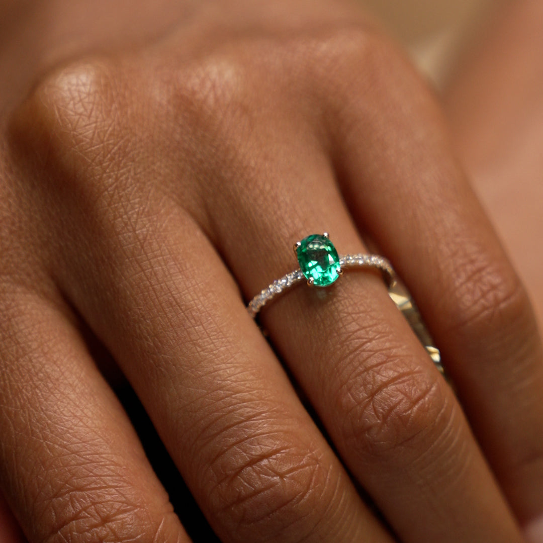 OBFJ0374 - 0.88 Ctw 14k Lab Grown Colombian Emerald and Diamond Ring - Eleni 2