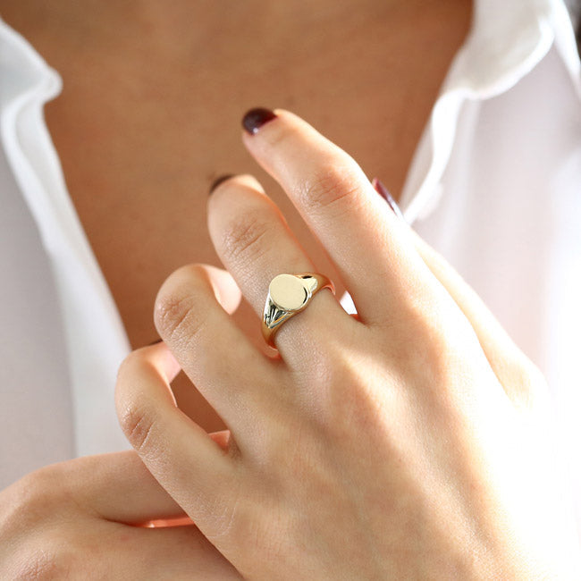 OBFJ1614 - 14K Gold Engravable Oval Signet Ring 2