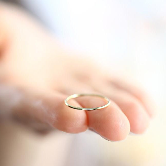 OBFJ2063 - Platinum 1.2MM Plain Wedding Band 2