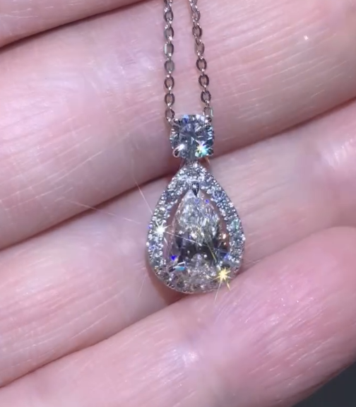 LCP302 - [戒托만] Halo Brilliance 펜던트가 있는 완벽한 드롭 페어 쉐입