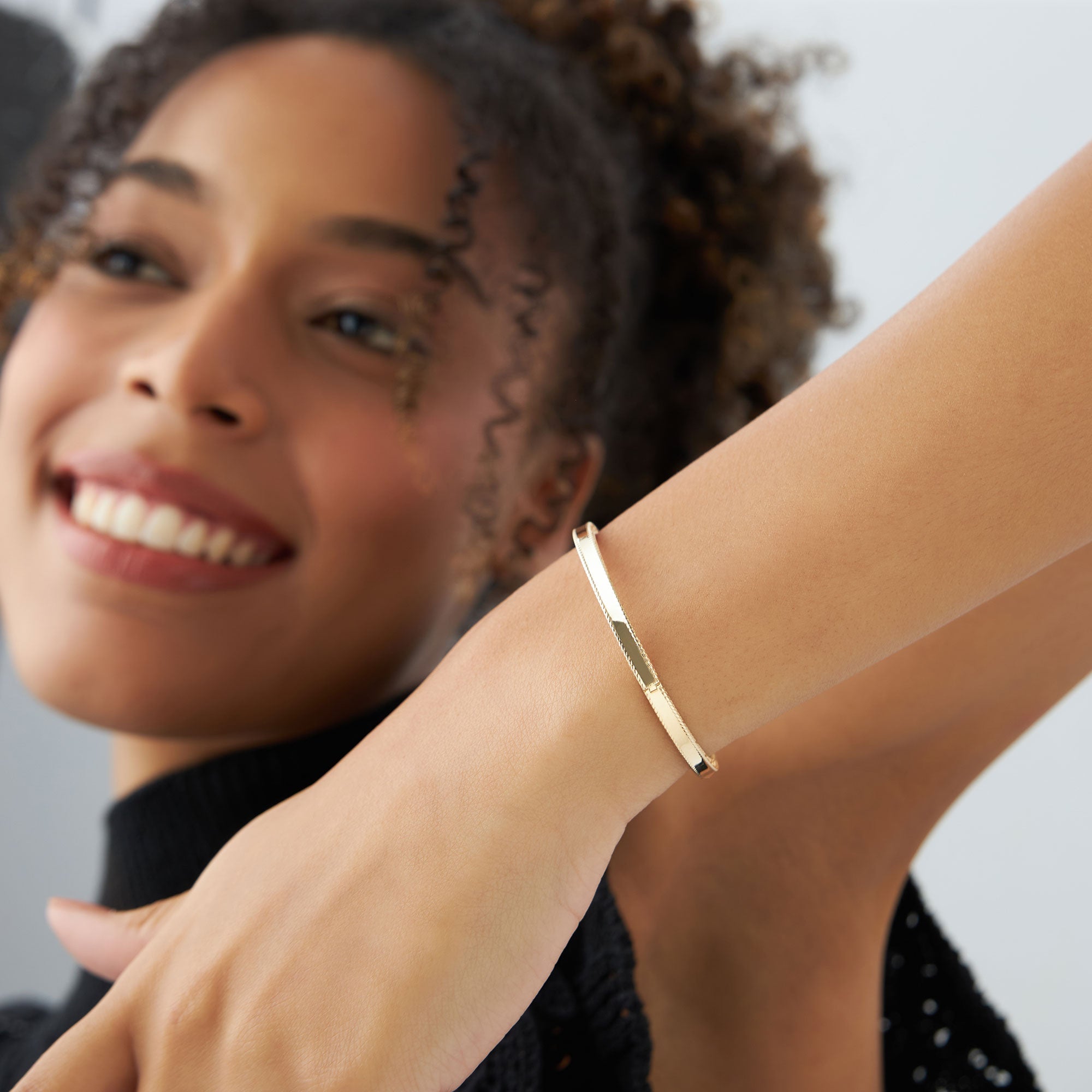 OBFJ1161 - 14K Milgrain Edge Gold Bangle Bracelet 2