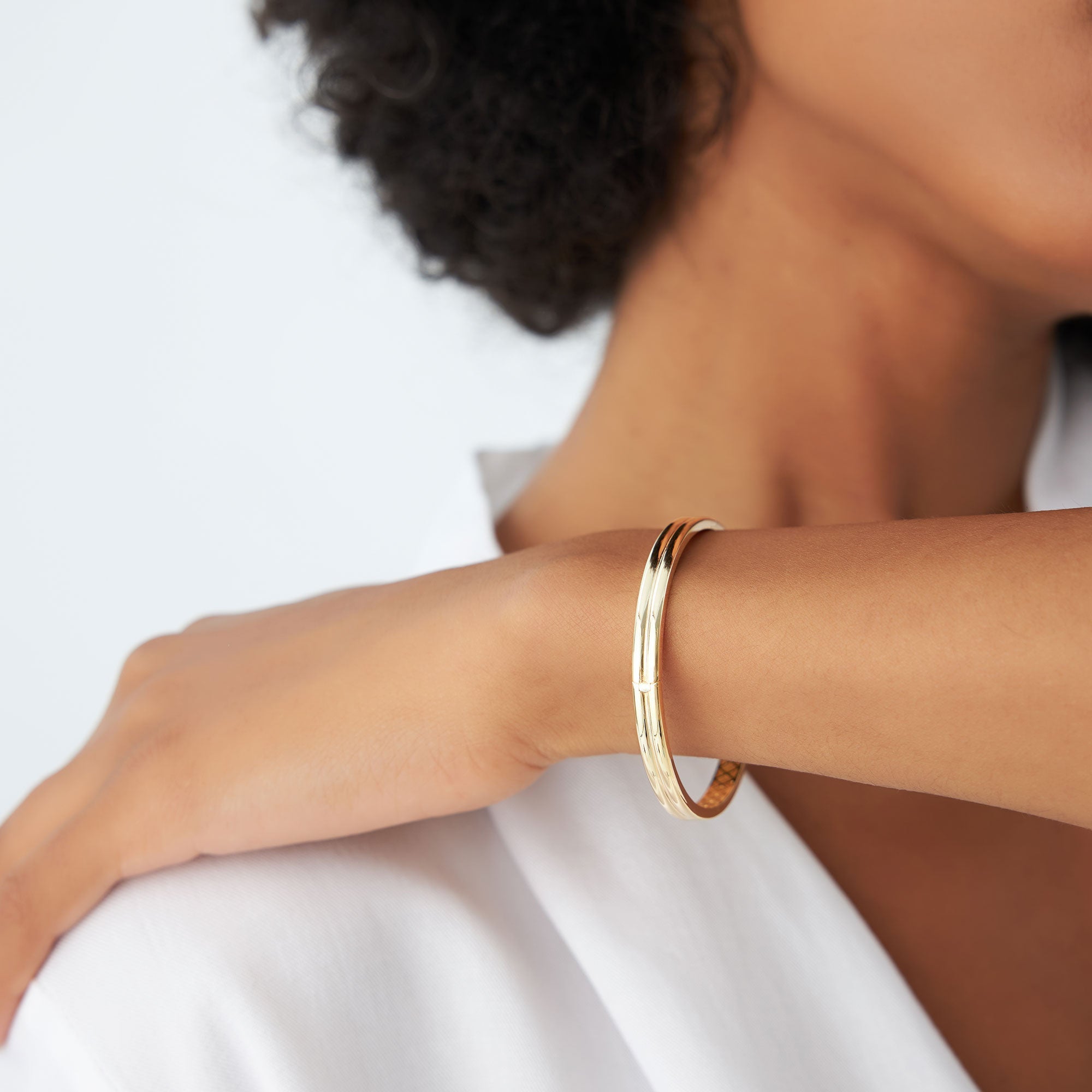 OBFJ1168 - 14k Double Row Dome Gold Bangle Bracelet 3