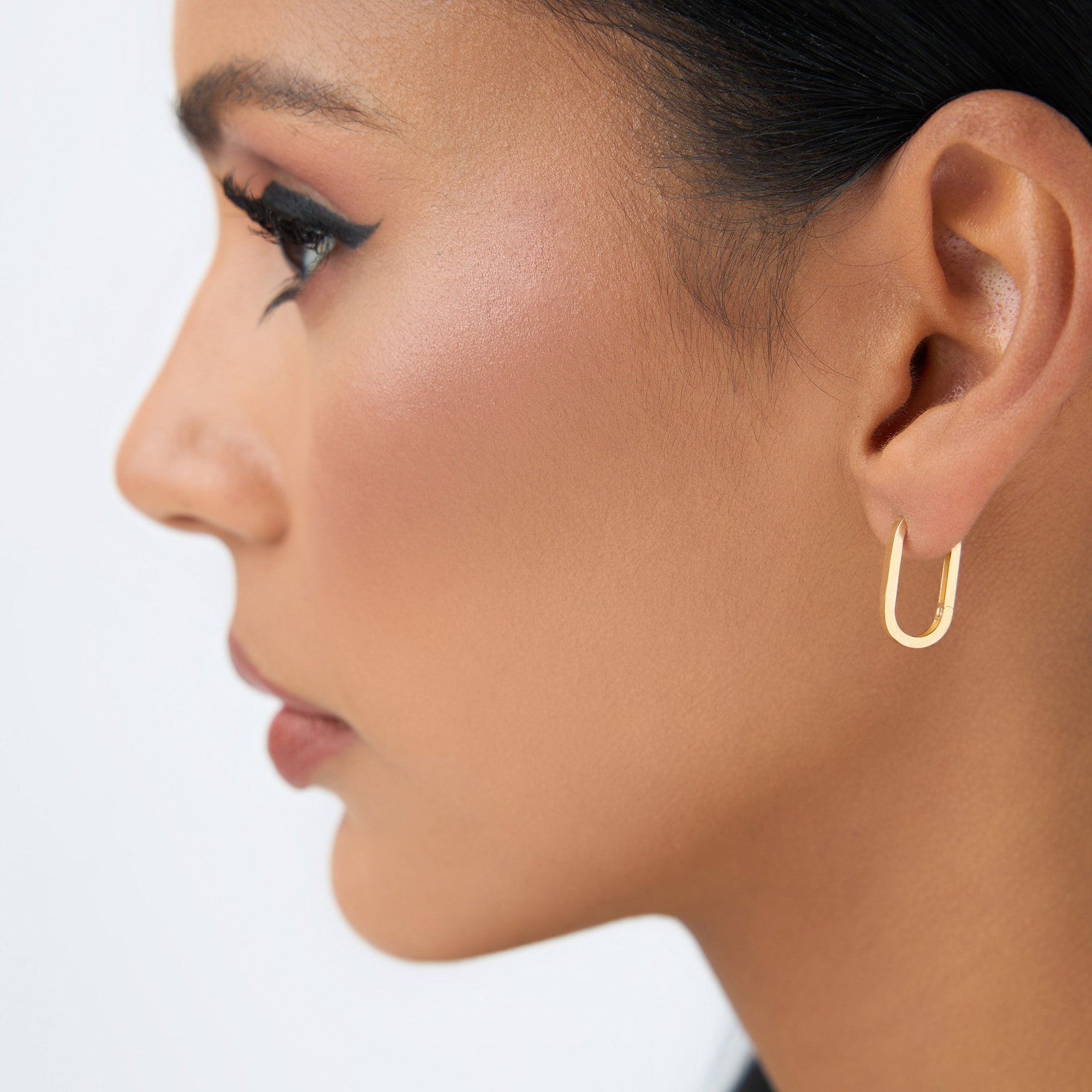 OBFJ2183 - 14k Gold Paperclip Hoop Earrings 3