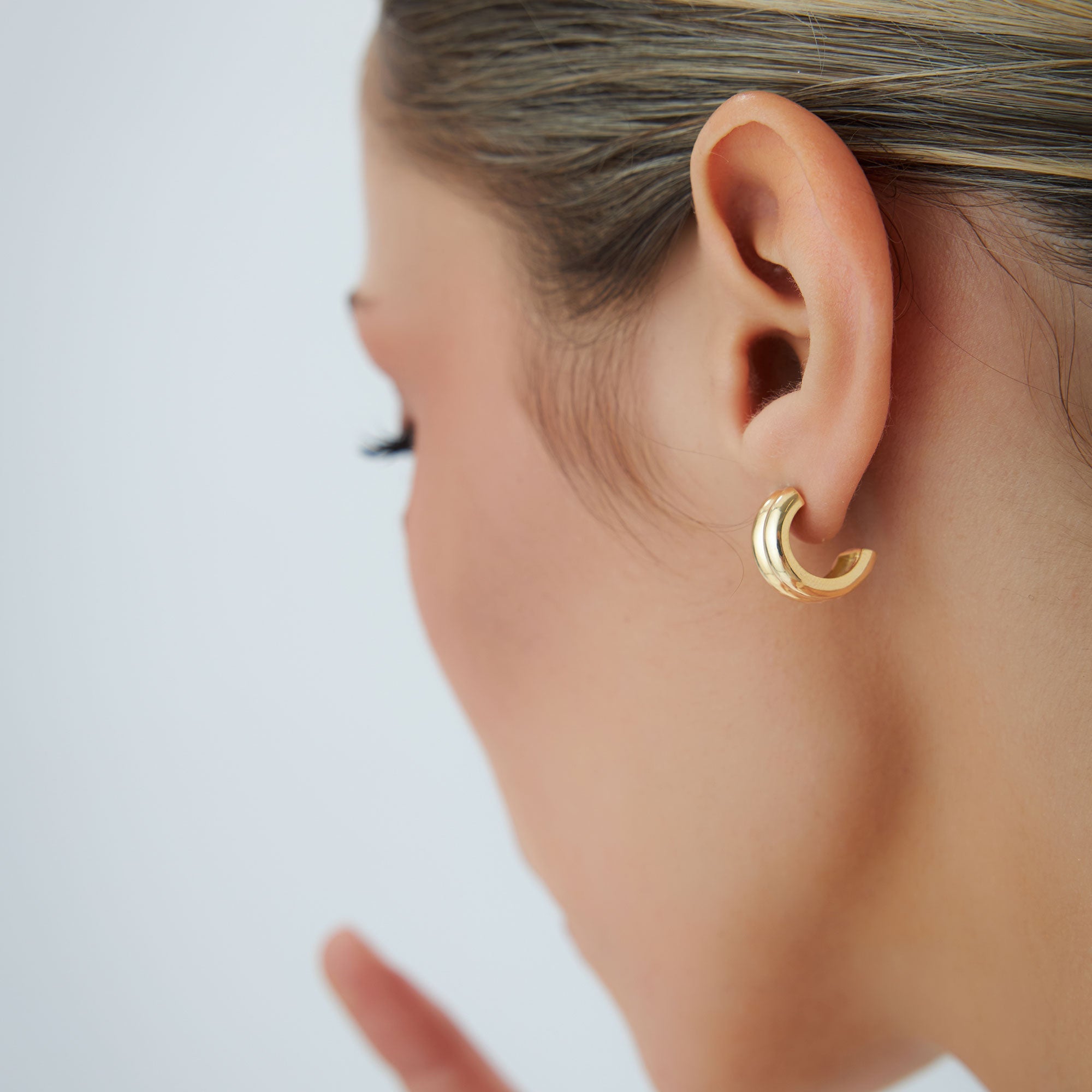 OBFJ1332 - 14k Solid Gold Twin C Hoops 3
