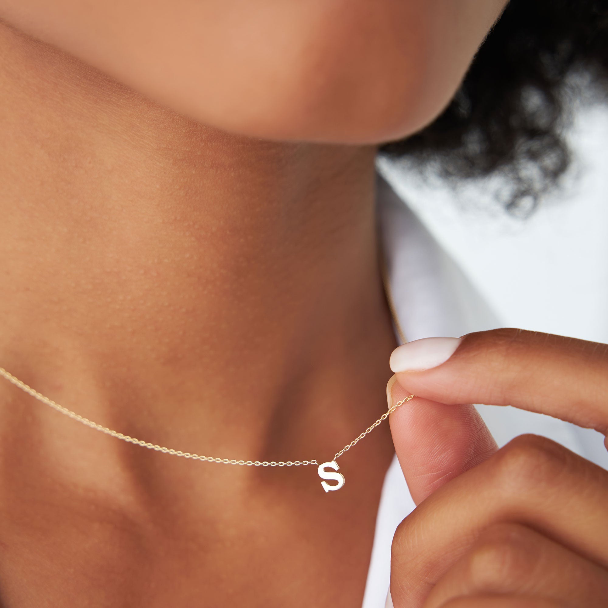 OBFJ1637 - 14K Gold Initial Necklace 4