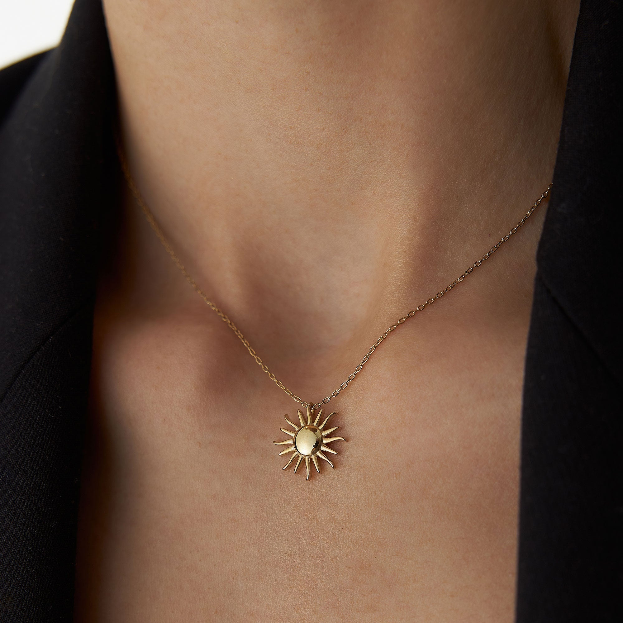 OBFJ1252 - 14k Gold Glowing Sun Charm Necklace 2