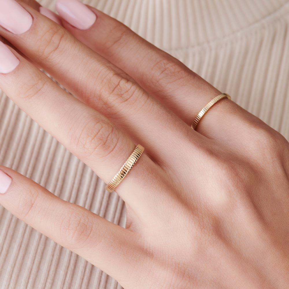 OBFJ2251 - 3MM Ribbed Ring in 14k Gold 6