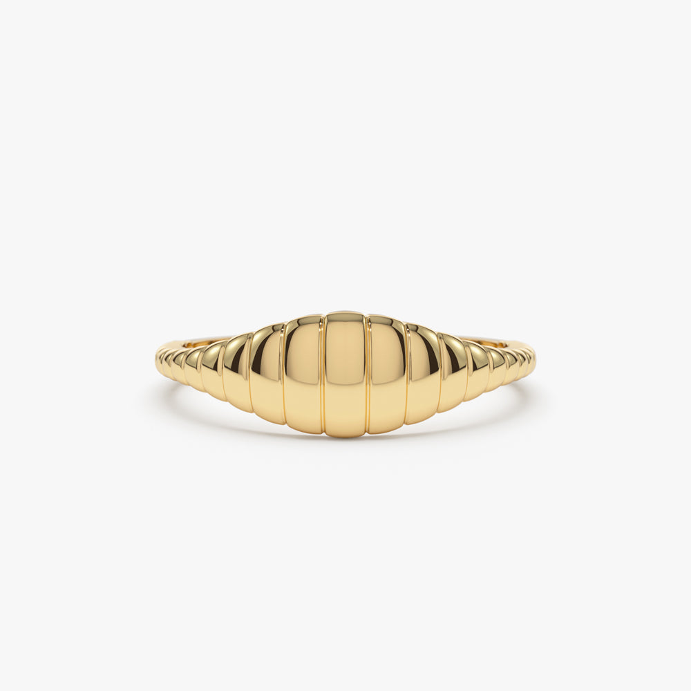 OBFJ1545 - 14k Minimalist Wave Signet Ring 1