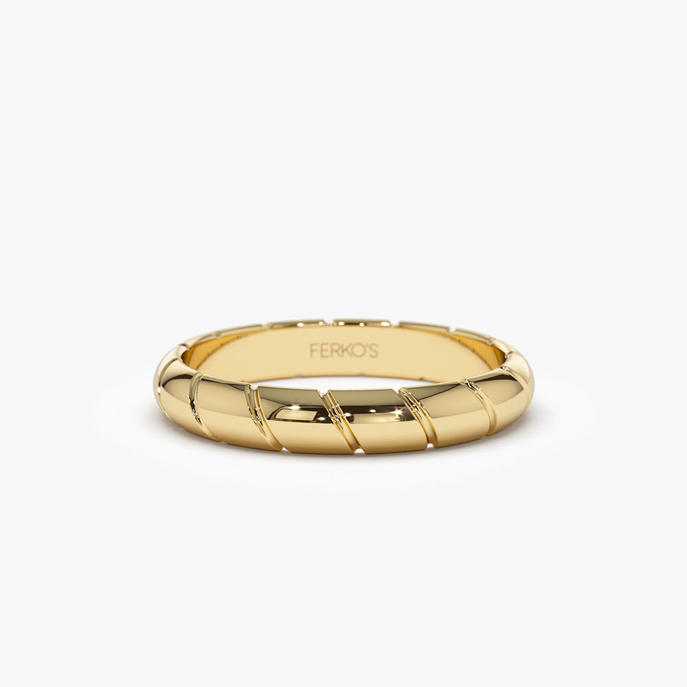 OBFJ1499 - 14k 3MM Unique Diagonal Cut Design Gold Ring 1