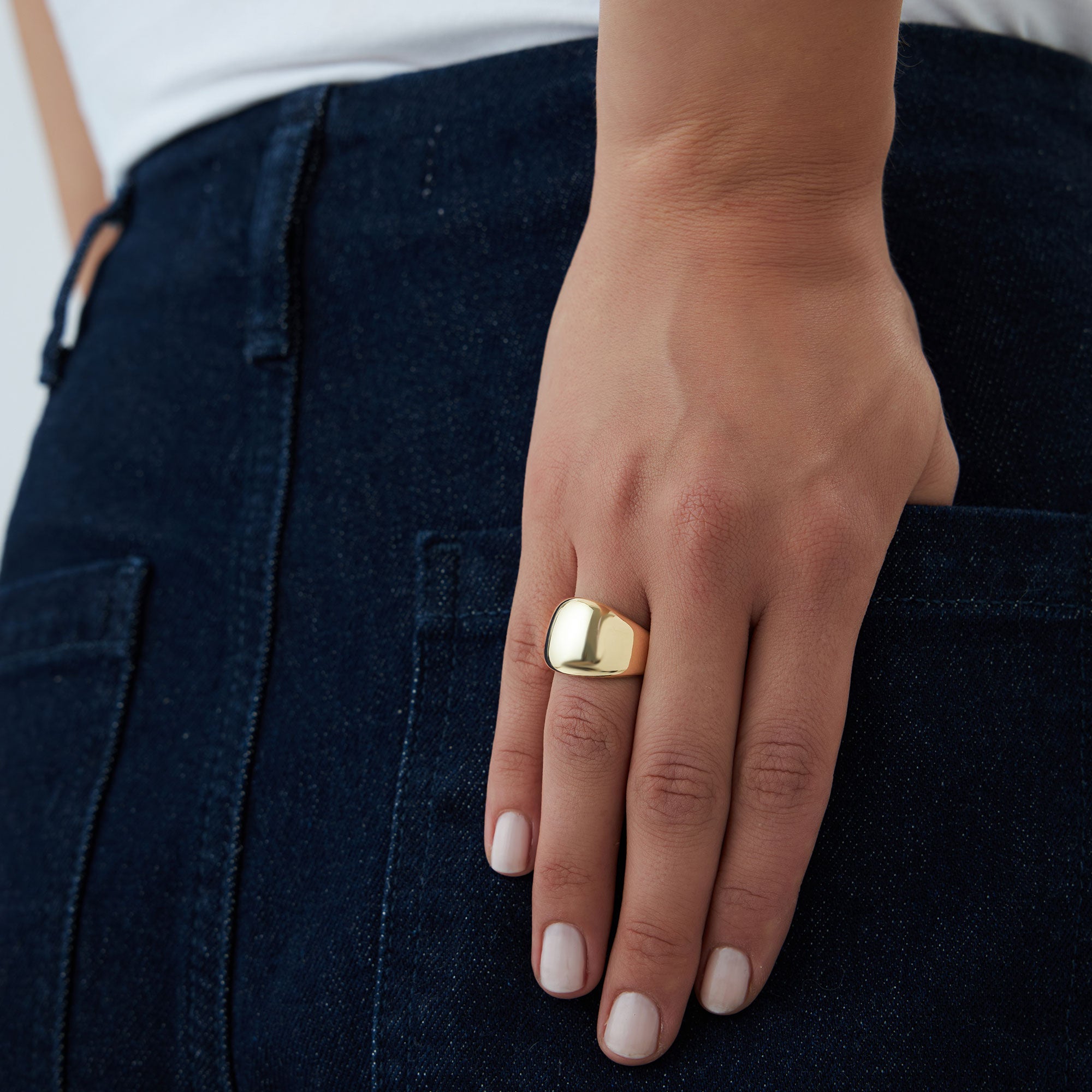 OBFJ1133 - 14k Chunky Gold Dome Graduating Statement Ring 7