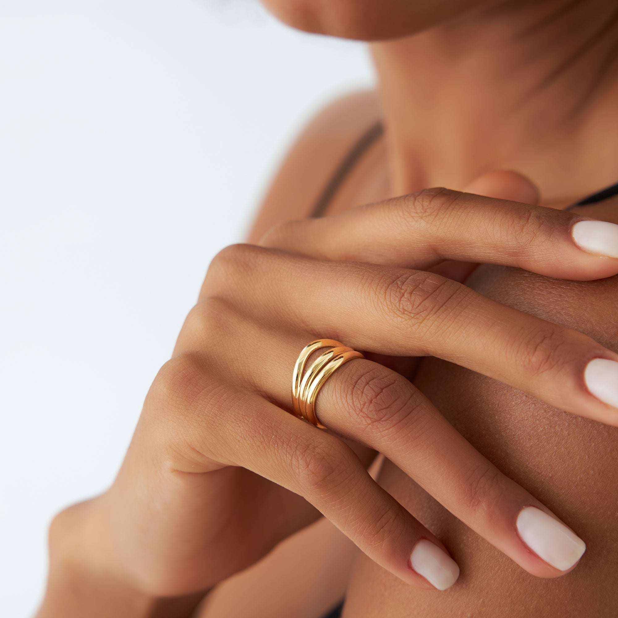 OBFJ1181 - 14K Stacked Chunky Curved Ring 4