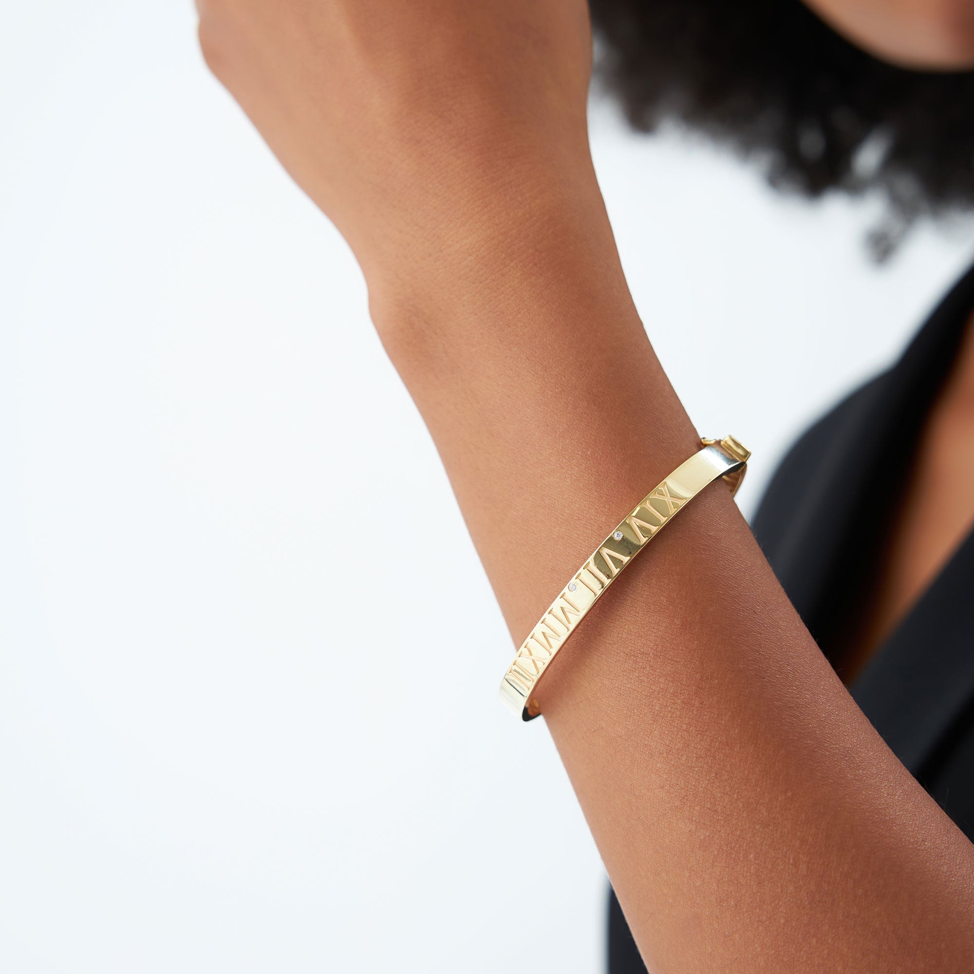 OBFJ1171 - 14K Personalized Roman Numeral Bangle Bracelet 3