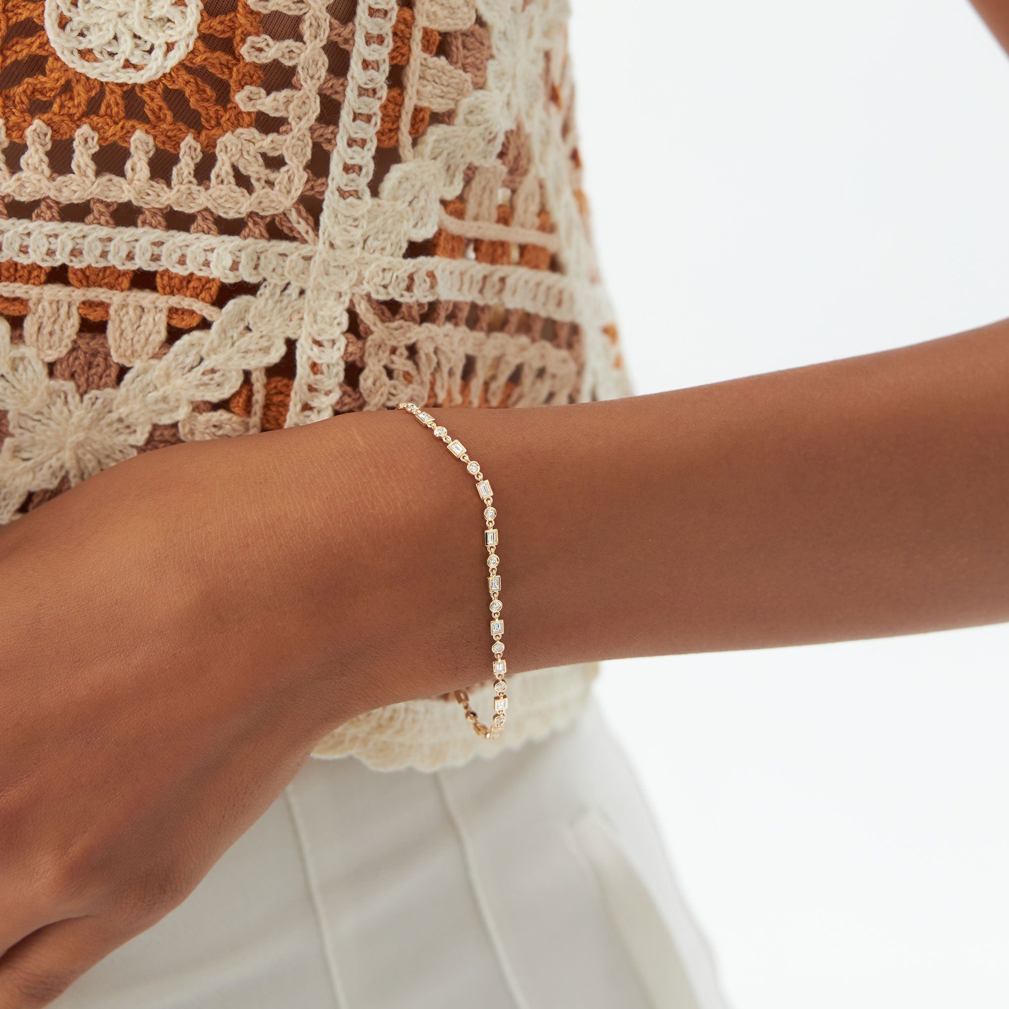 OBFJ1107 - 14K Gold Round and Baguette Diamond Bracelet 4