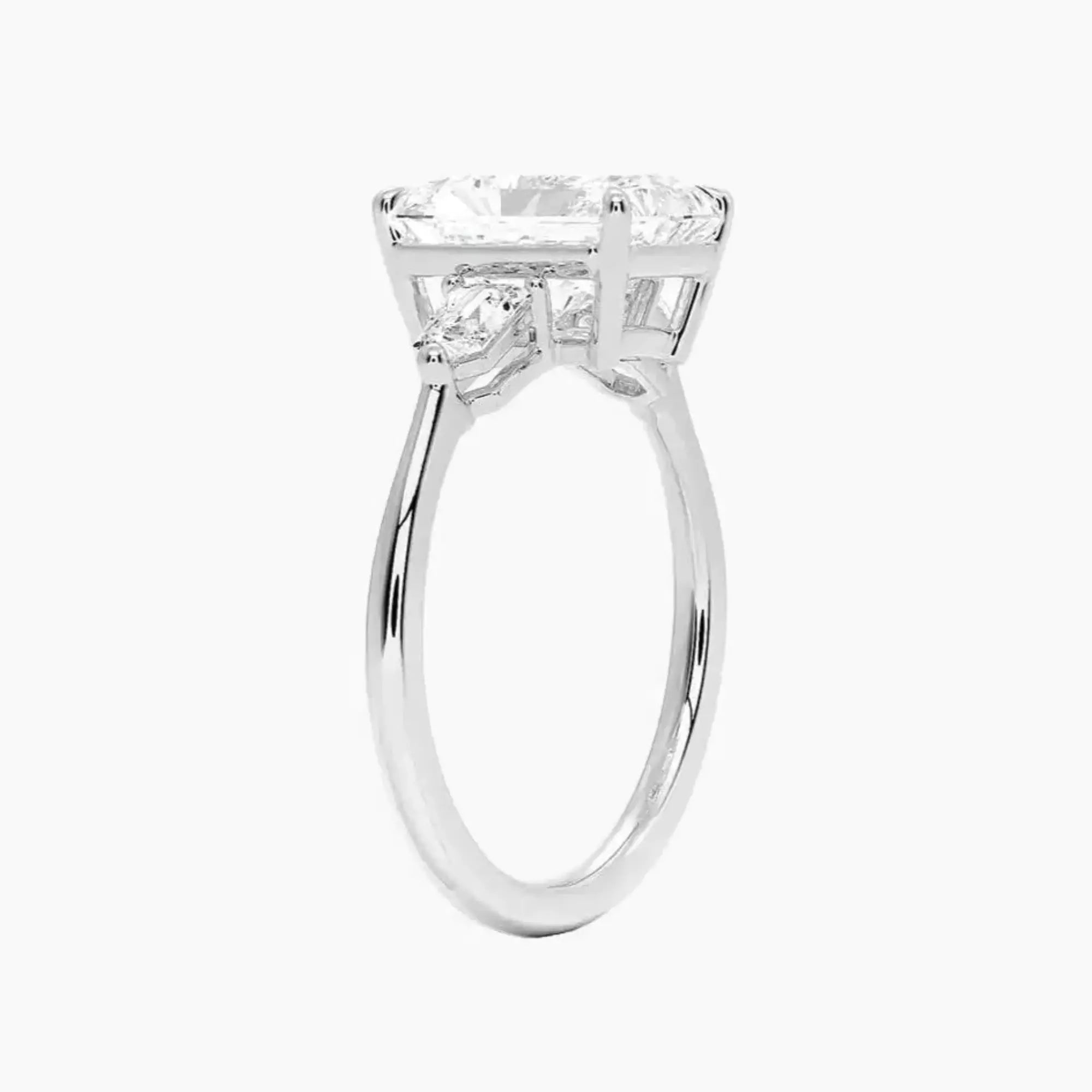 OBSER542 - Thalassa Three Stone Radiant engagement ring setting view 2