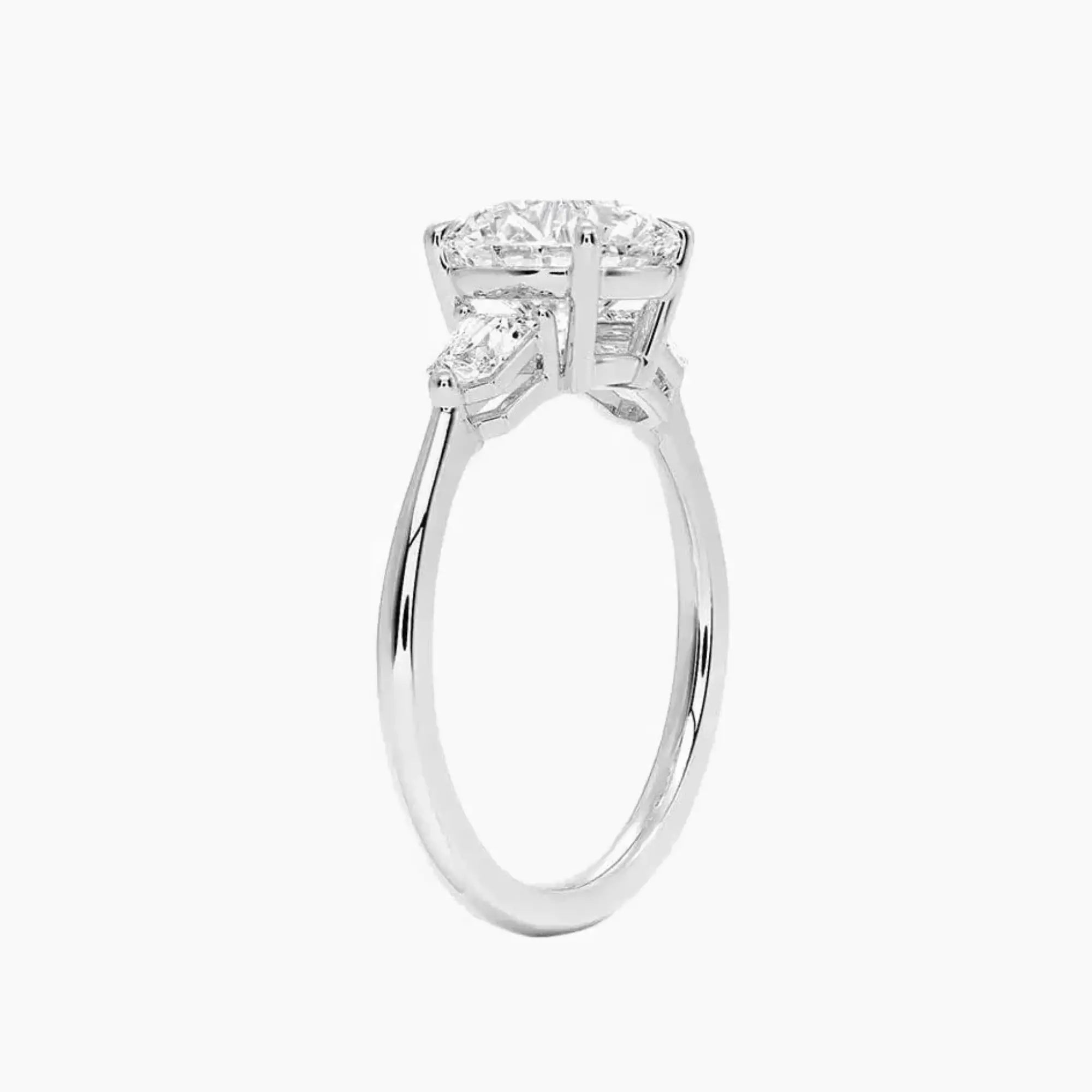 OBSER550 - Thalassa Three Stone Round engagement ring setting view 2