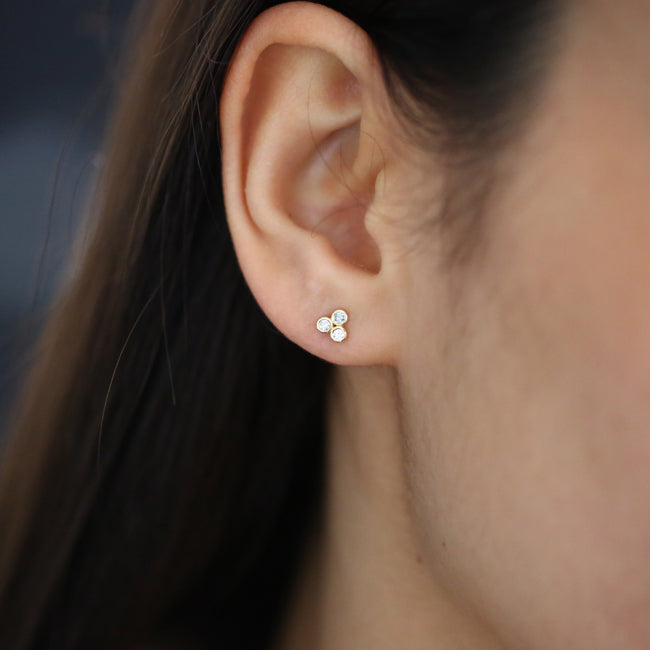 OBFJ1622 - 14K Gold Dainty Round Cut Diamond Trio Stud Earring 2