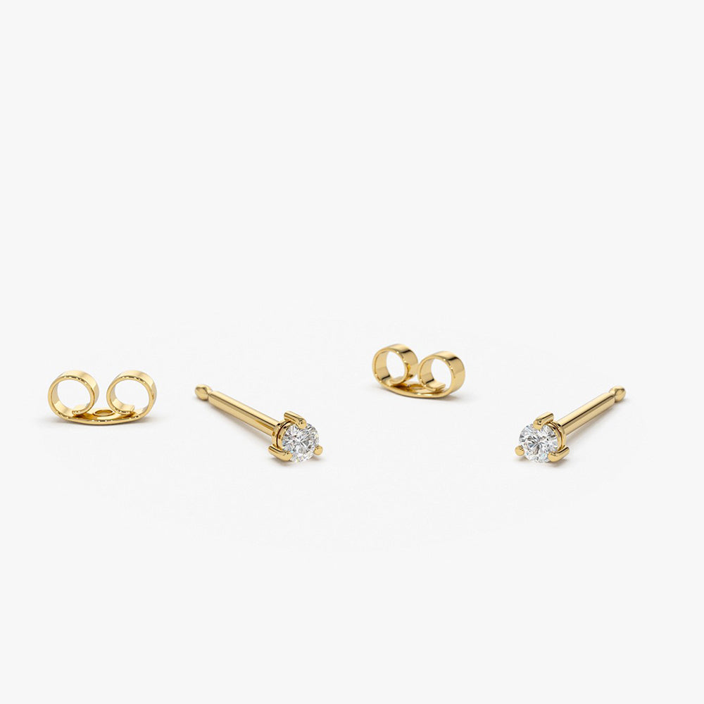 OBFJ1668 - 14K Gold Mini Diamond Studs 1