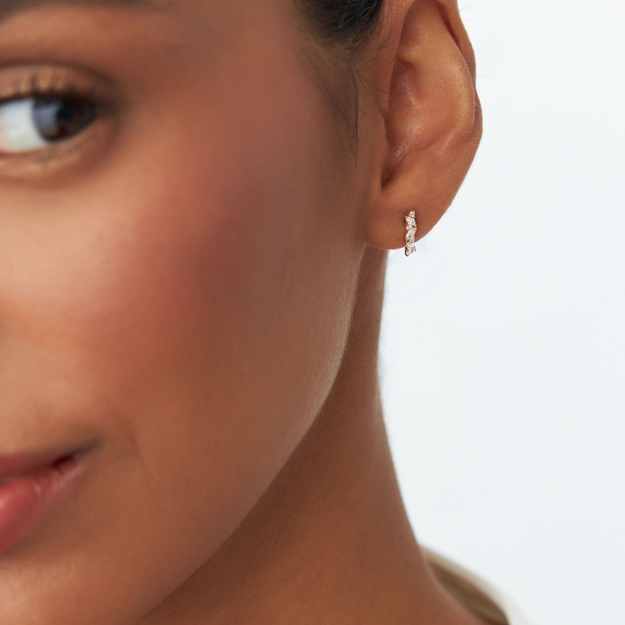 OBFJ1875 - 14K Gold Alternating Marquise and Round Diamond Studs 3