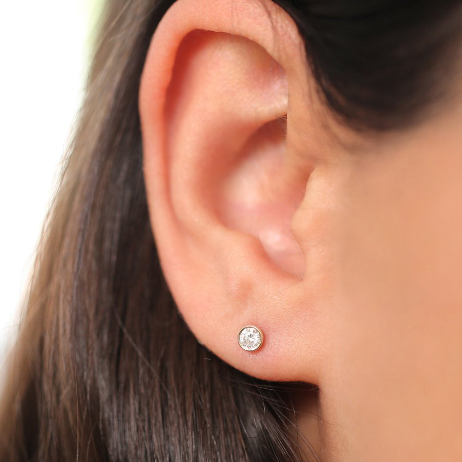 OBFJ0176 - 14K Rose Bezel Setting Round Diamond Studs 3