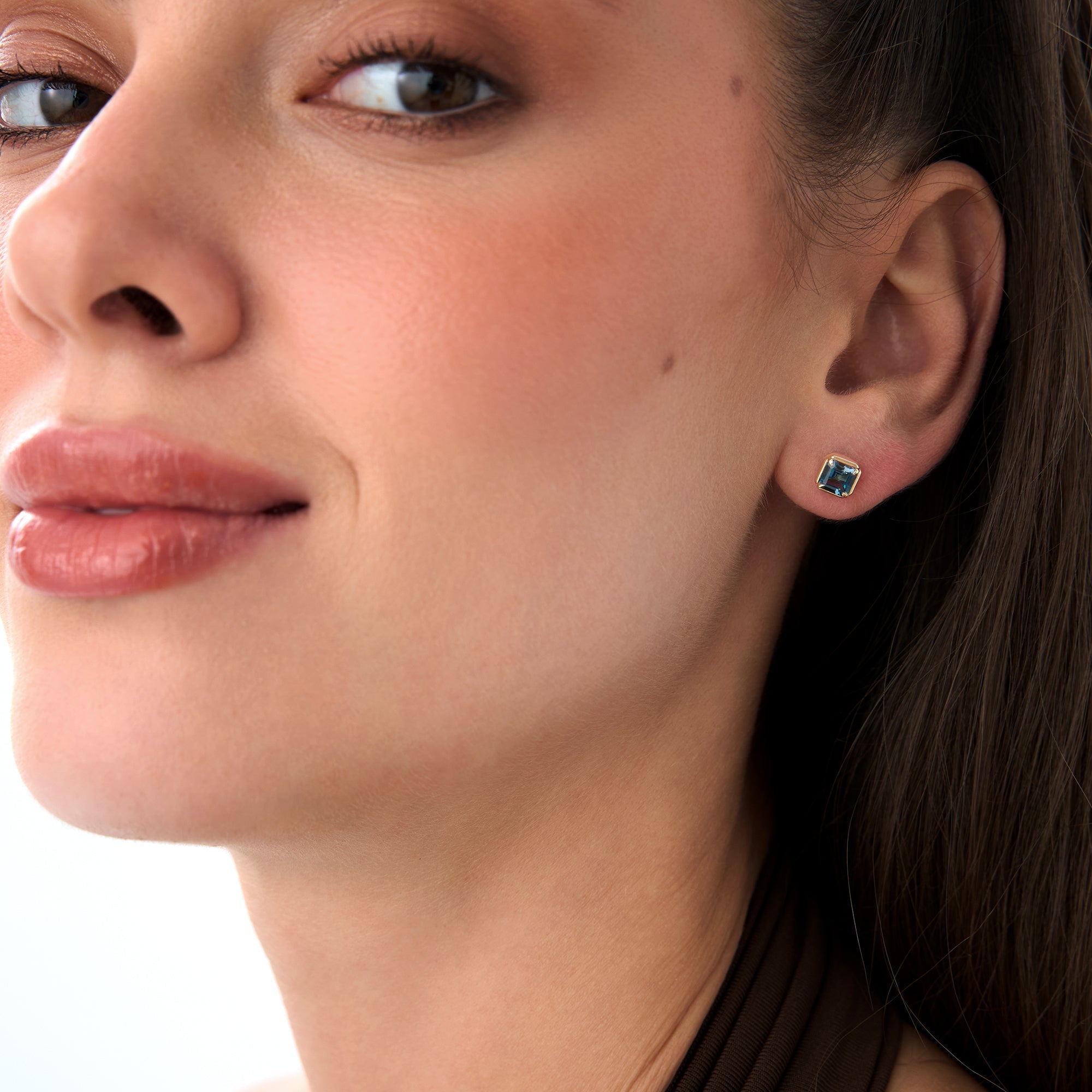 OBFJ0481 - 14K Asscher Cut London Blue Topaz Stud Earrings 4