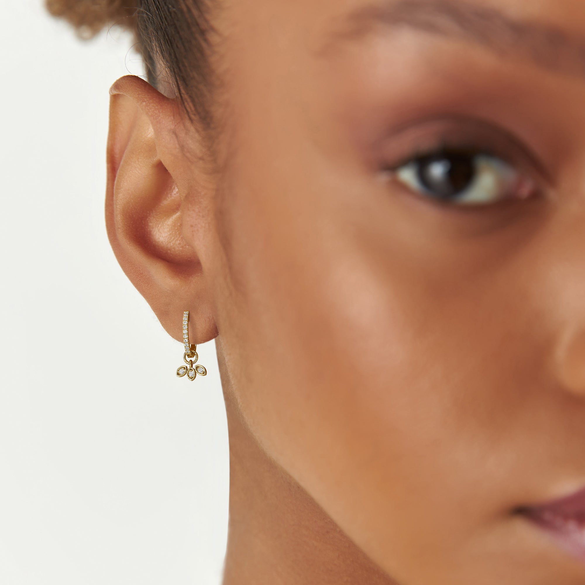 OBFJ1070 - 14k Leaf Shape Hoop Charm 2