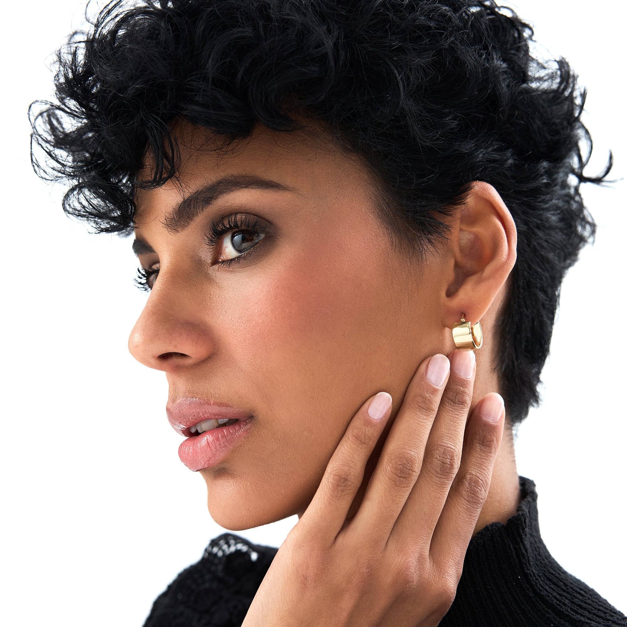 OBFJ0699 - 14K Gold 8MM Wide Hoop Earrings 5