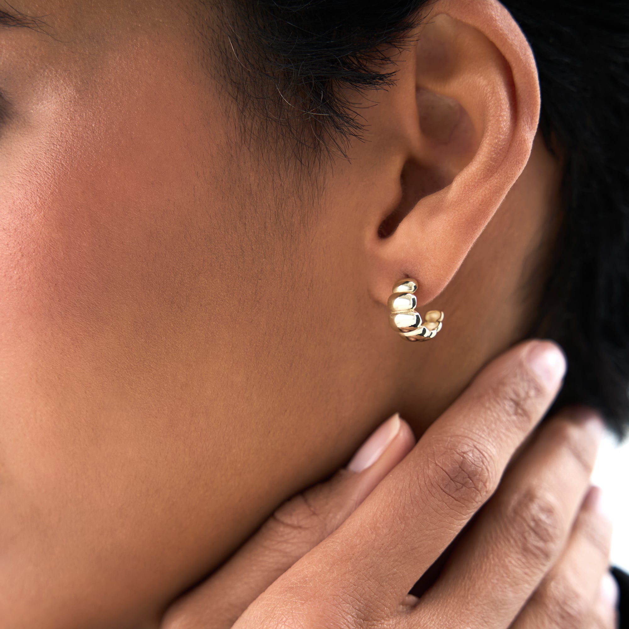 OBFJ0531 - 14k Gold Chuncky Bubble Hoop Earrings 4