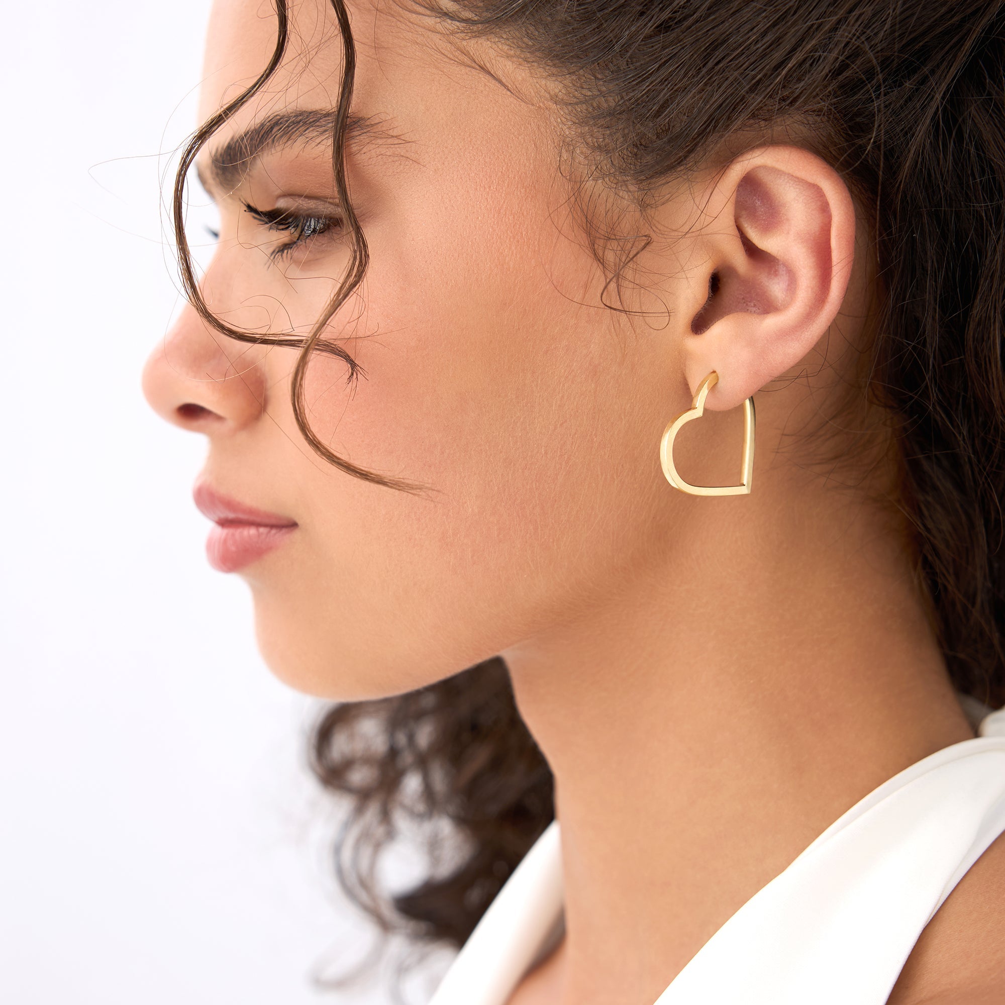 OBFJ0535 - 14K Heart Hoop Earrings 3