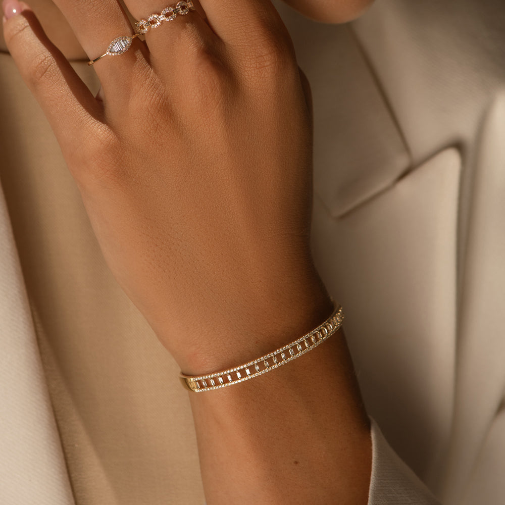 OBFJ1519 - 14K Baguette & Round Diamond Bangle Bracelet 5