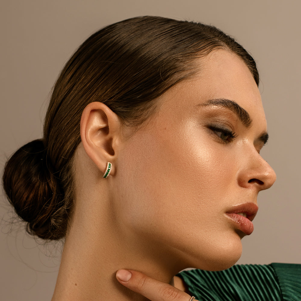 OBFJ2190 - 14k Emerald and Round Diamond Hoop Earrings 4