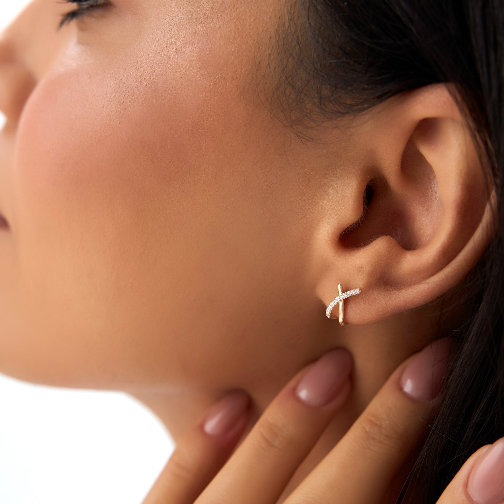 OBFJ1017 - 14k Moden X Design Diamond Studs 3