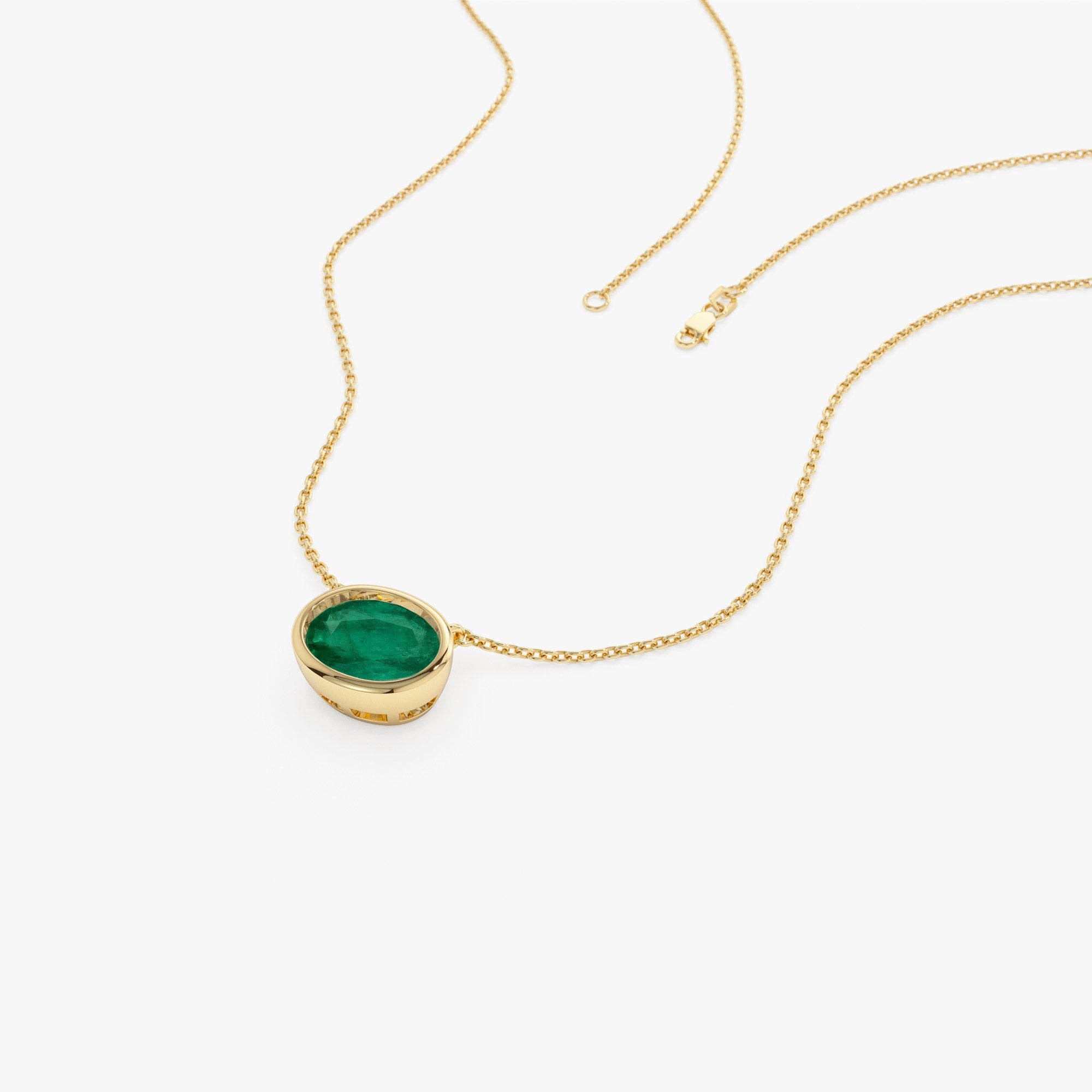 OBFJ1082 - 14k 1.55 - 2.20 Ctw Oval Shaped Bezel Setting Emerald Necklace 6