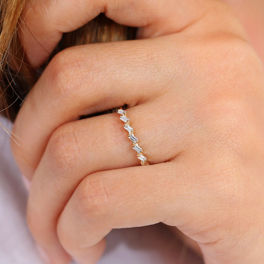 OBFJ1794 - 14k 7 Stone Slanted Baguette Diamond Ring 4