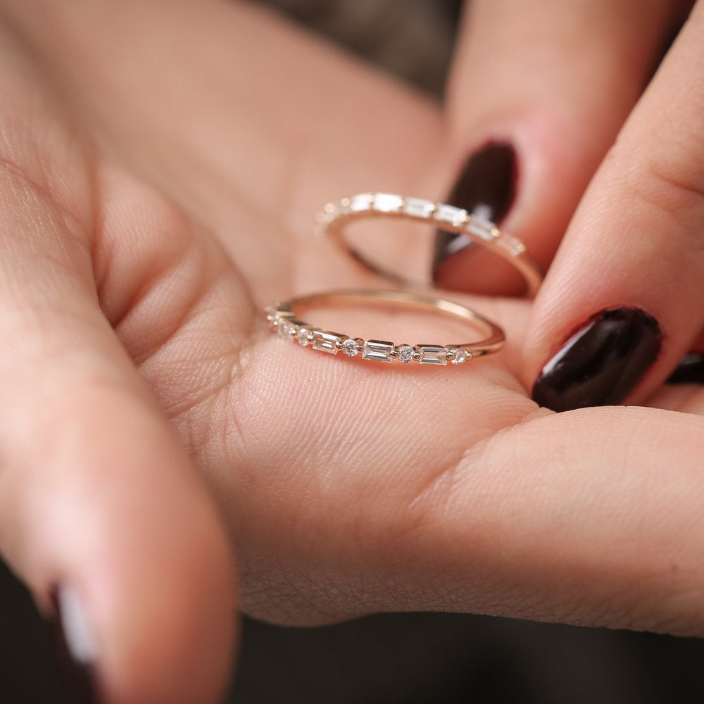 OBFJ1440 - 14K Baguette and Round Diamond Ring 4